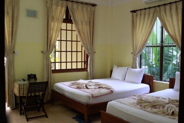 Phong Lan Guesthouse Хюе Екстер'єр фото
